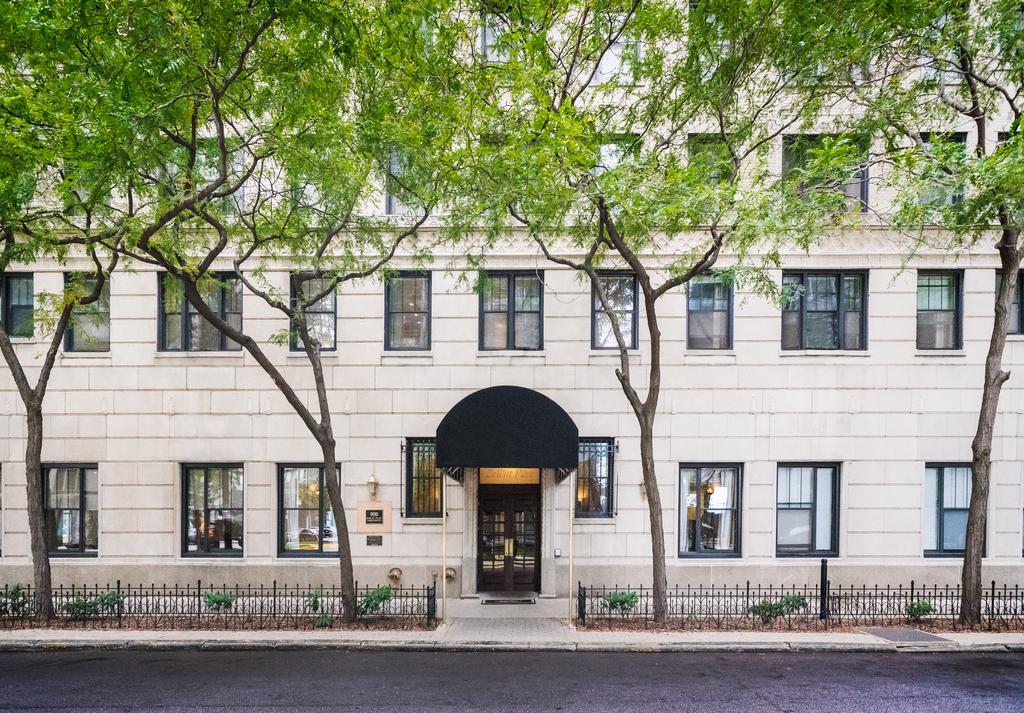 Dewitt Hotel And Suites Chicago Exterior foto